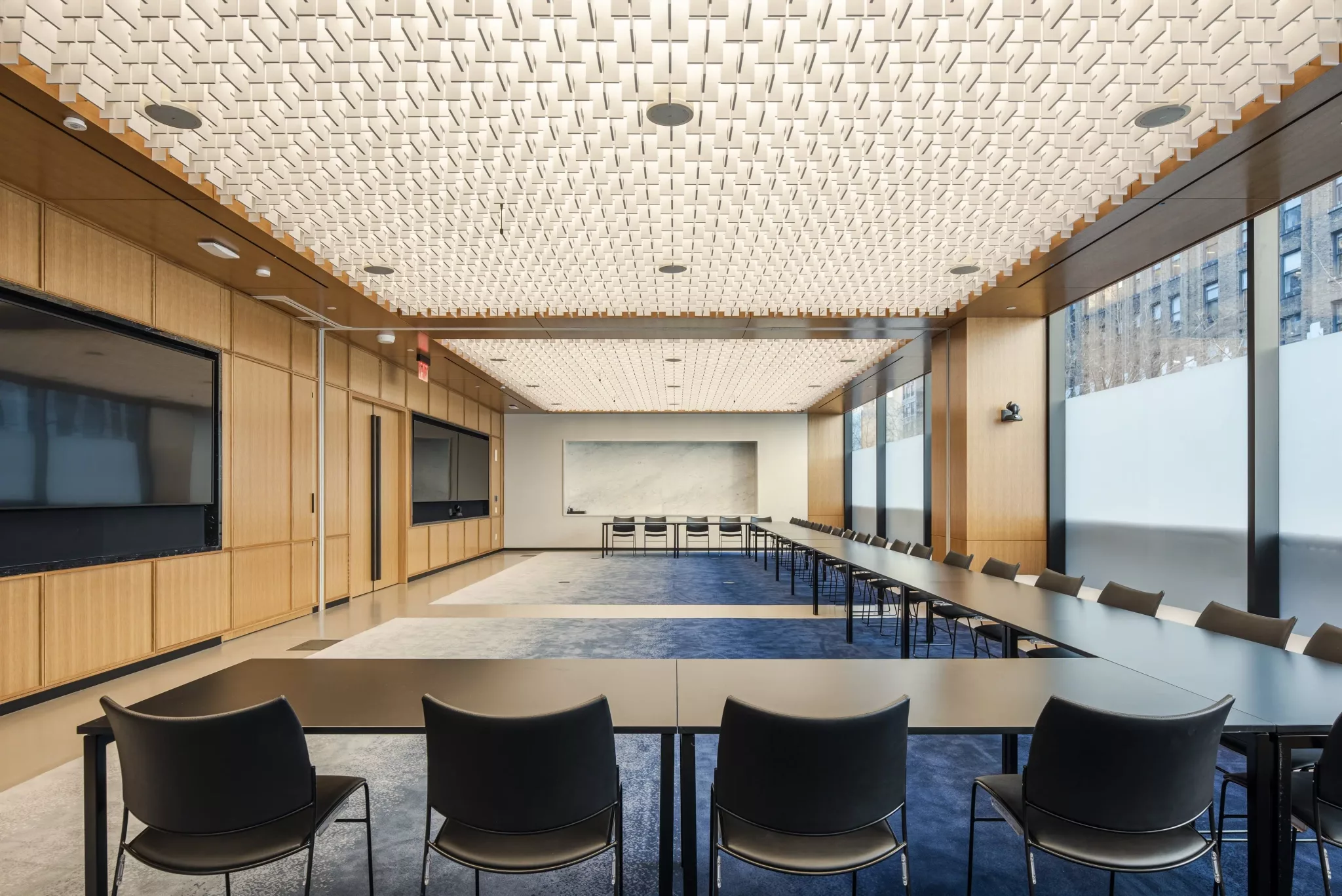 WorkLife Meetings by Industrious - 250 West 34th Street